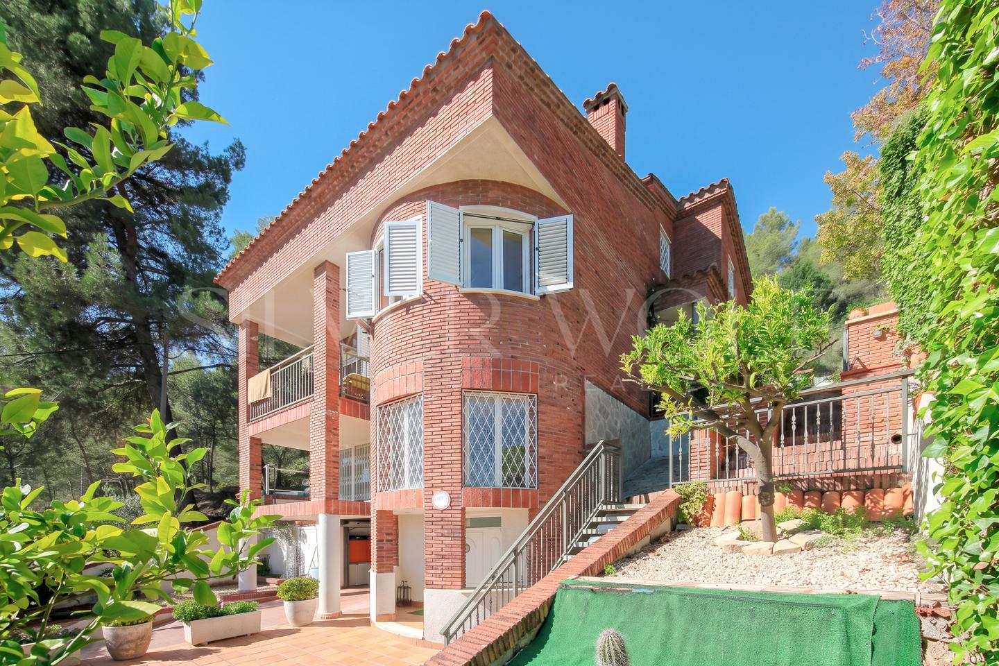 Casa / chalet en Carrer del Nord, Cervelló, Barcelona de 281 m2