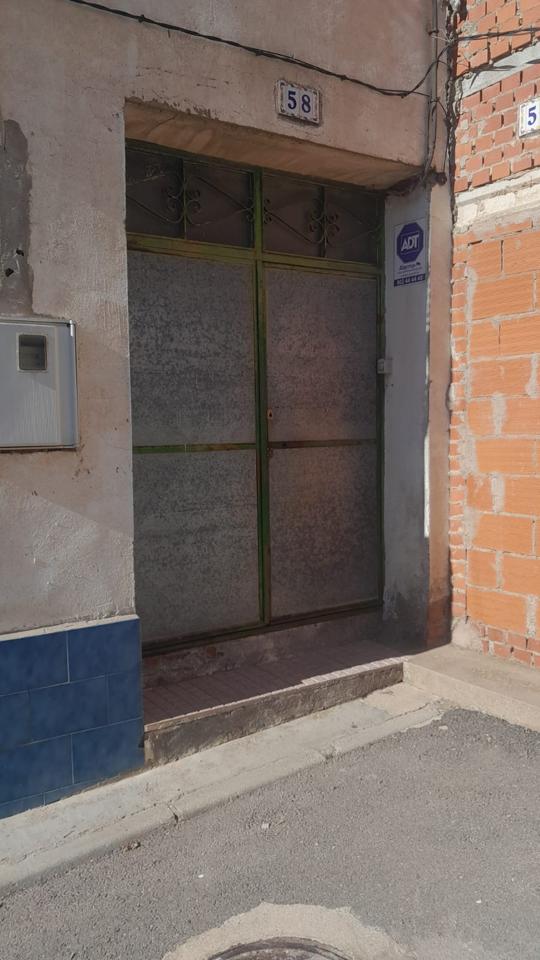 Nave industrial en Calle la Oliva, Almonacid del Marquesado, Cuenca de 810 m2