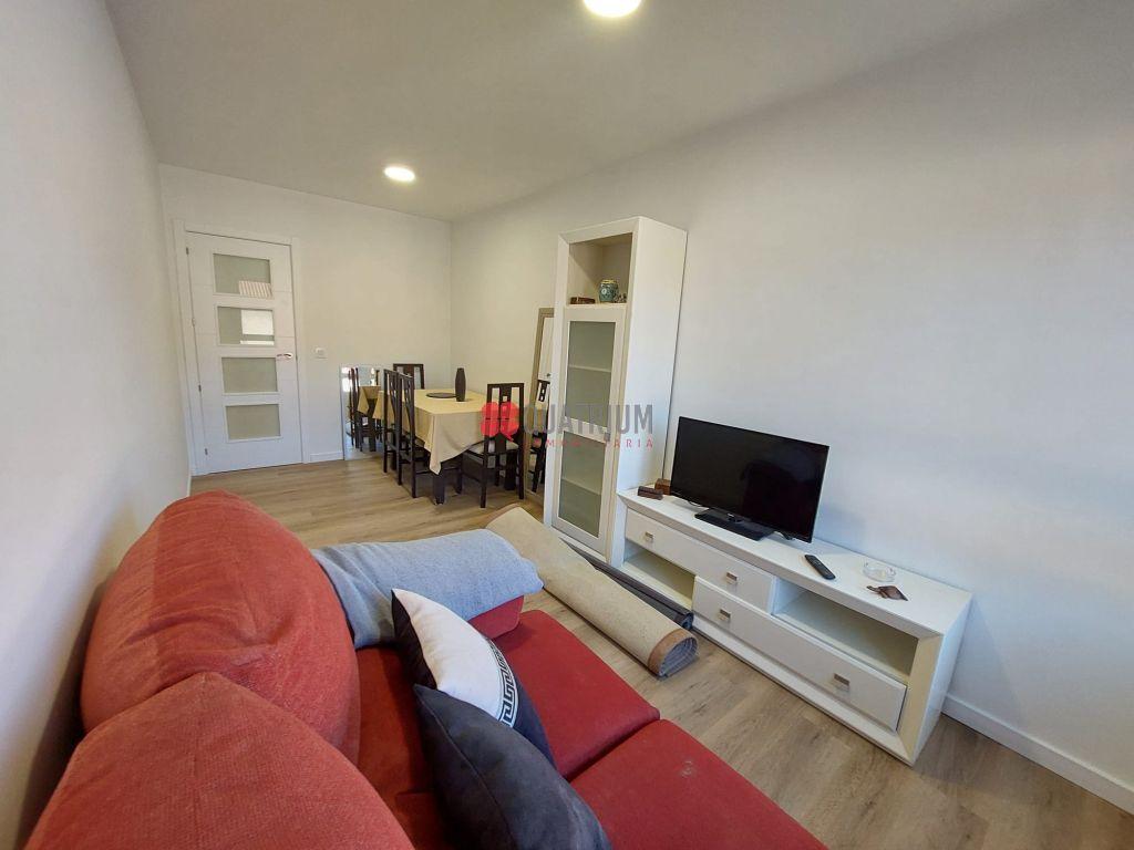 Piso en Avenida Rosalía de Castro, Ames, A Coruña de 83 m2
