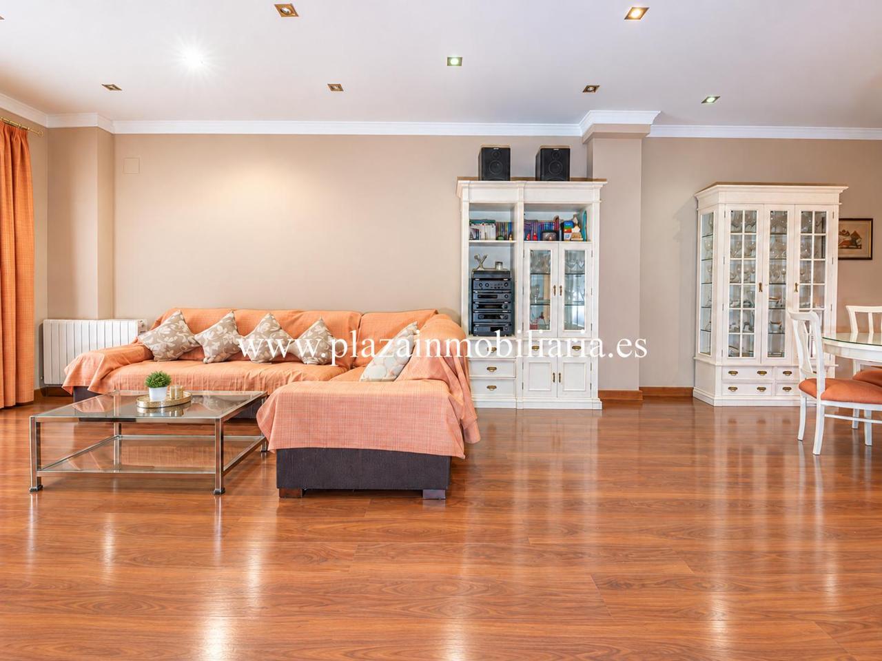 Casa / chalet en Lucena, Córdoba de 341 m2