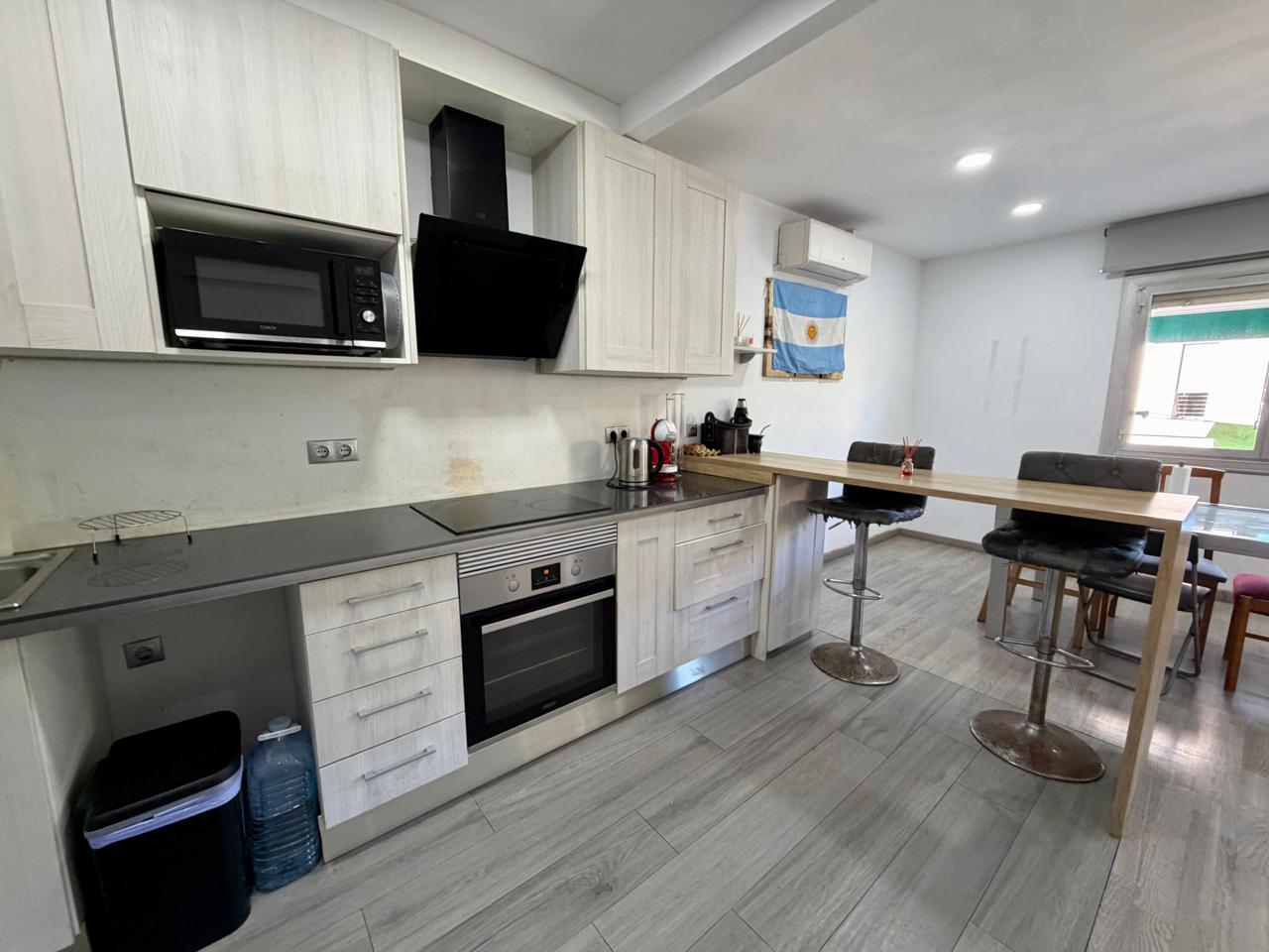 piso en barcelona · carrer-de-pablo-iglesias-08016 280000€