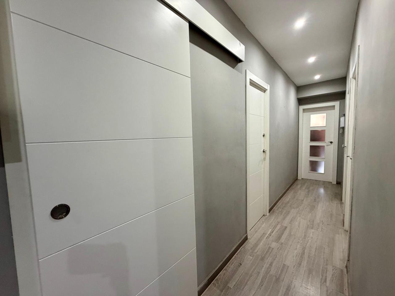 piso en barcelona · carrer-de-pablo-iglesias-08016 280000€