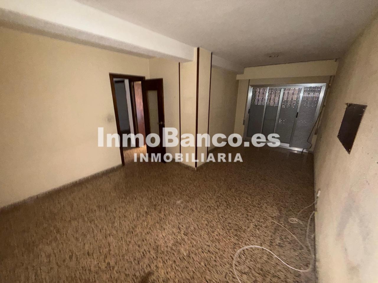 Piso en Carrer de Sant Francesc d'Assís, Mislata, Valencia de 93 m2