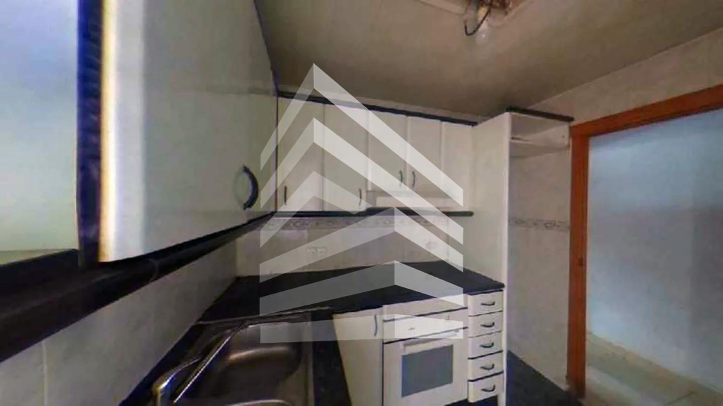 pisos en barcelona · carrer-de-llinars-del-valles-08030 131675€