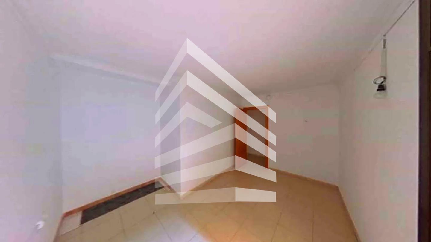 pisos en barcelona · carrer-de-llinars-del-valles-08030 131675€