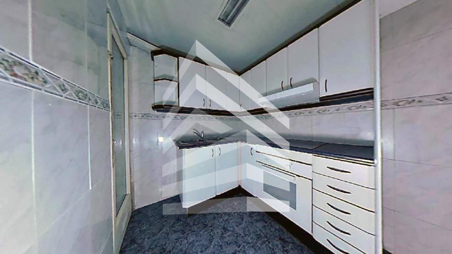 pisos en barcelona · carrer-de-llinars-del-valles-08030 131675€