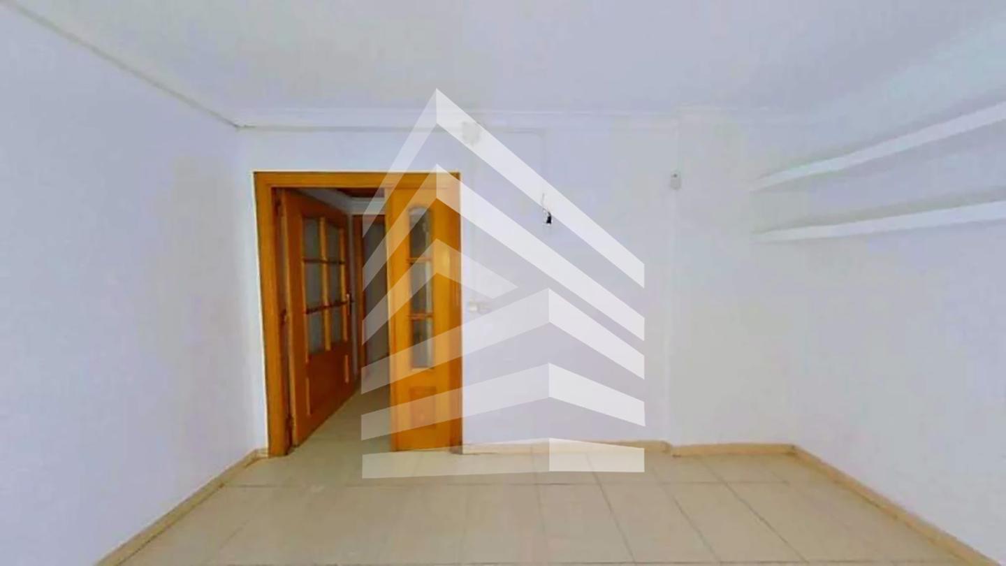 pisos en barcelona · carrer-de-llinars-del-valles-08030 131675€