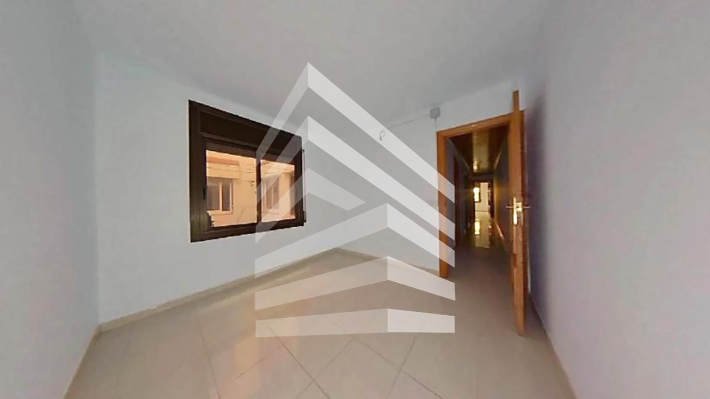 pisos en barcelona · carrer-de-llinars-del-valles-08030 131675€