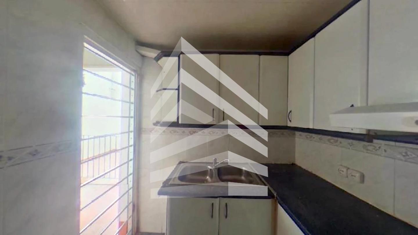 pisos en barcelona · carrer-de-llinars-del-valles-08030 131675€