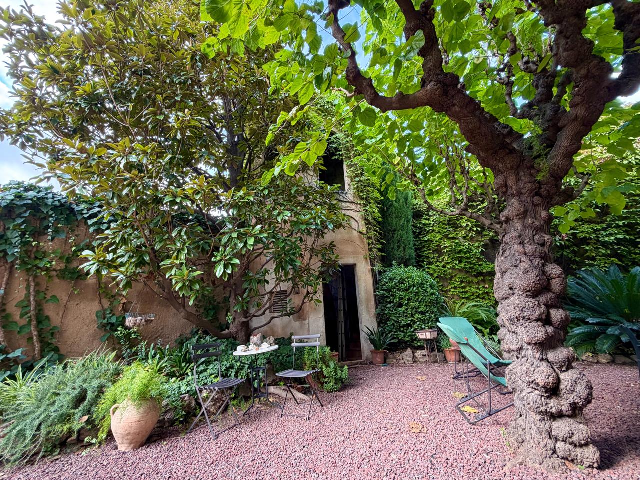 casa--chalet en montcada-i-reixac · montcada-centro 480000€