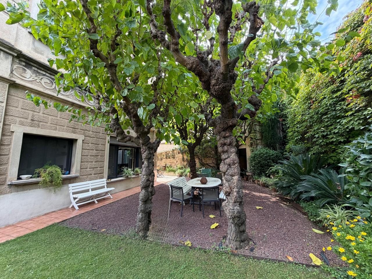 casa--chalet en montcada-i-reixac · montcada-centro 480000€