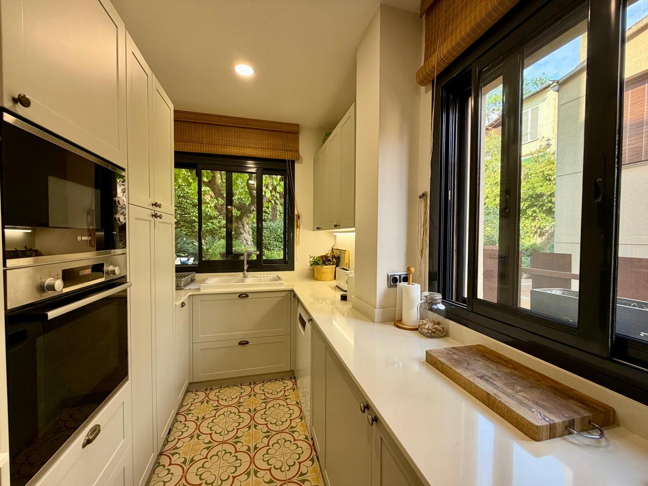 casa--chalet en montcada-i-reixac · montcada-centro 480000€