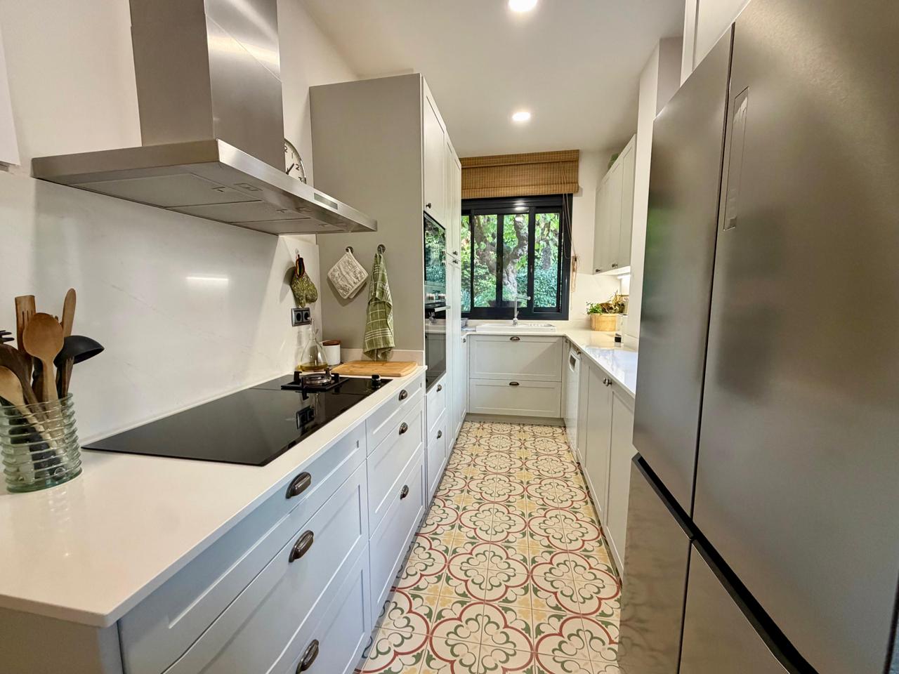 casa--chalet en montcada-i-reixac · montcada-centro 480000€