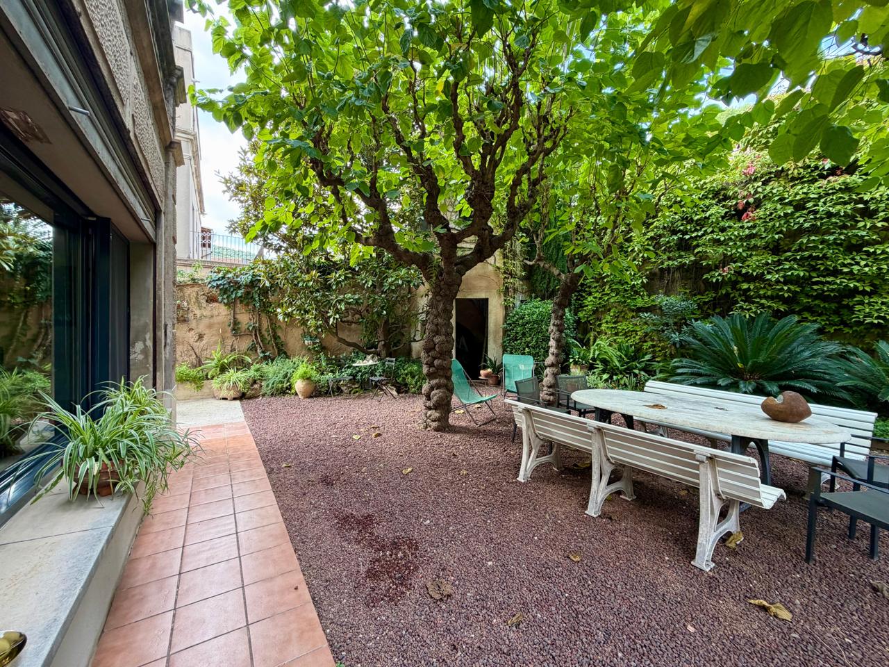 casa--chalet en montcada-i-reixac · montcada-centro 480000€