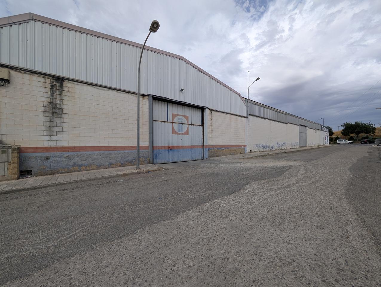 Nave industrial en Mina Maravillas, Linares, Jaén de 862 m2