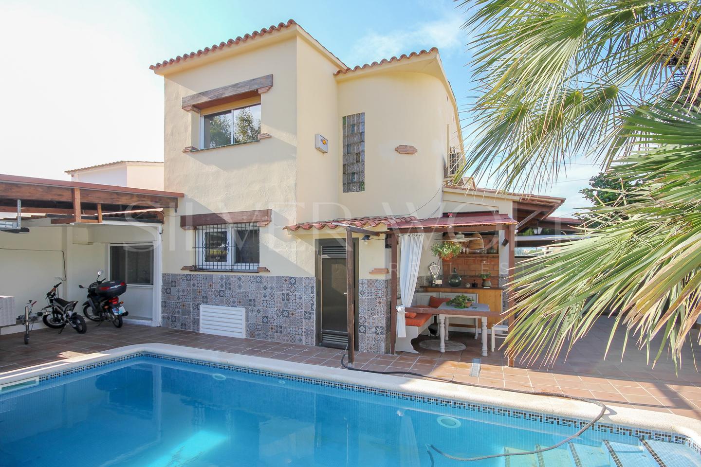 Casa / chalet en Carrer Ausiàs March, Sant Pere de Ribes, Barcelona de 183 m2