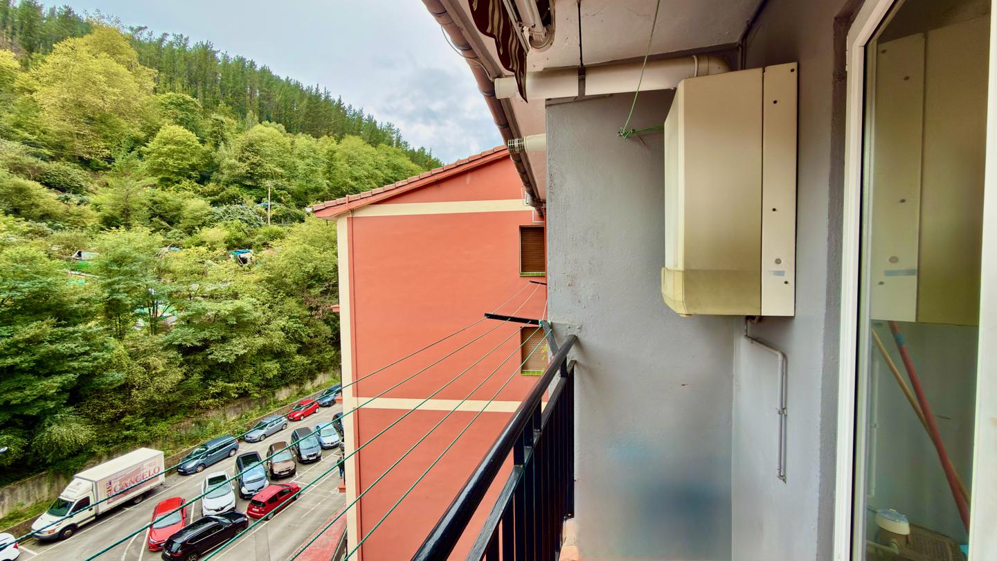 piso en ermua · gipuzkoa-hiribidea-48260 154900€