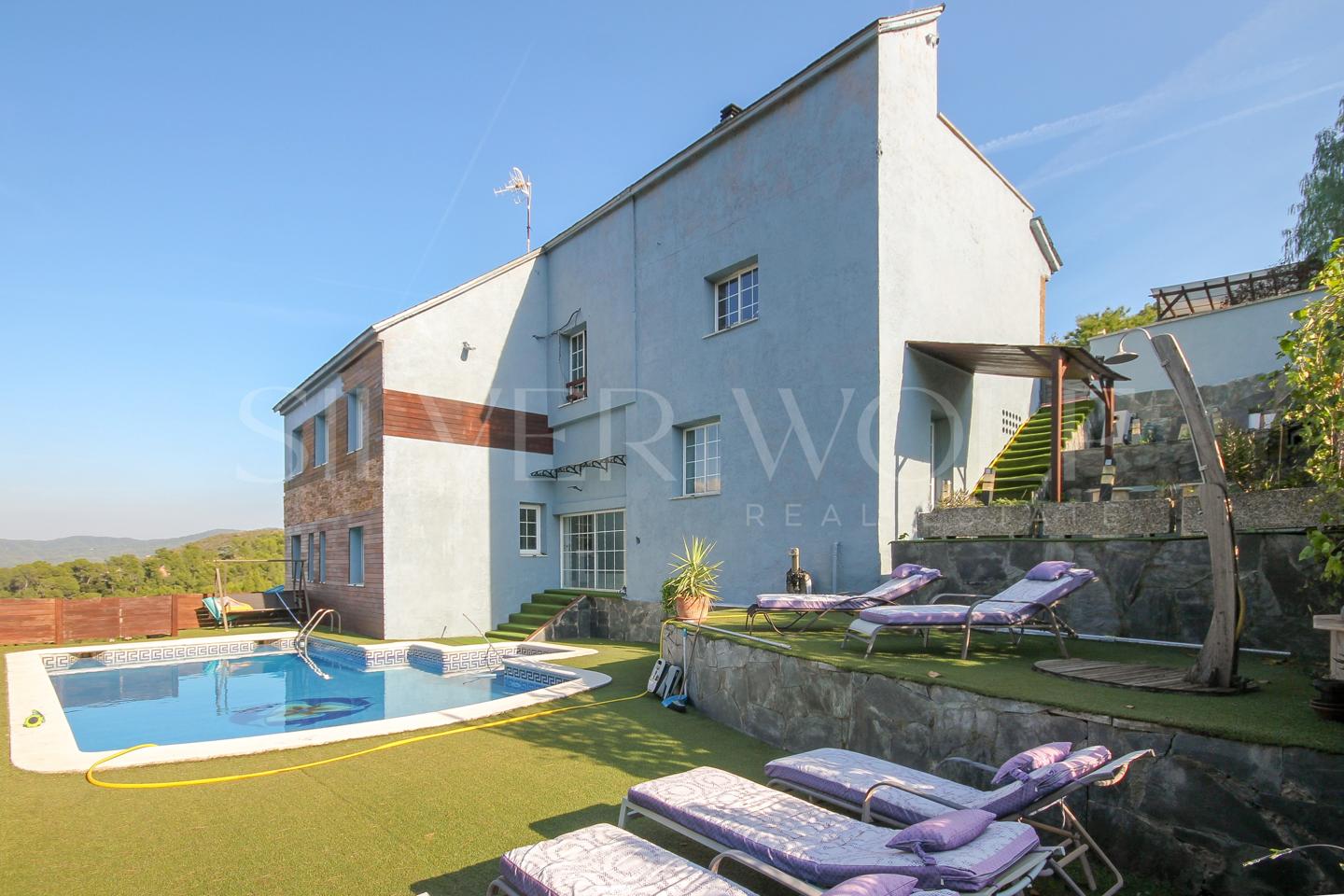 Casa / chalet en Passatge Massina, Cervelló, Barcelona de 285 m2