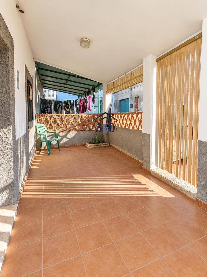 Casa / chalet en Avenida de los Chopos, cáceres, Cáceres de 140 m2