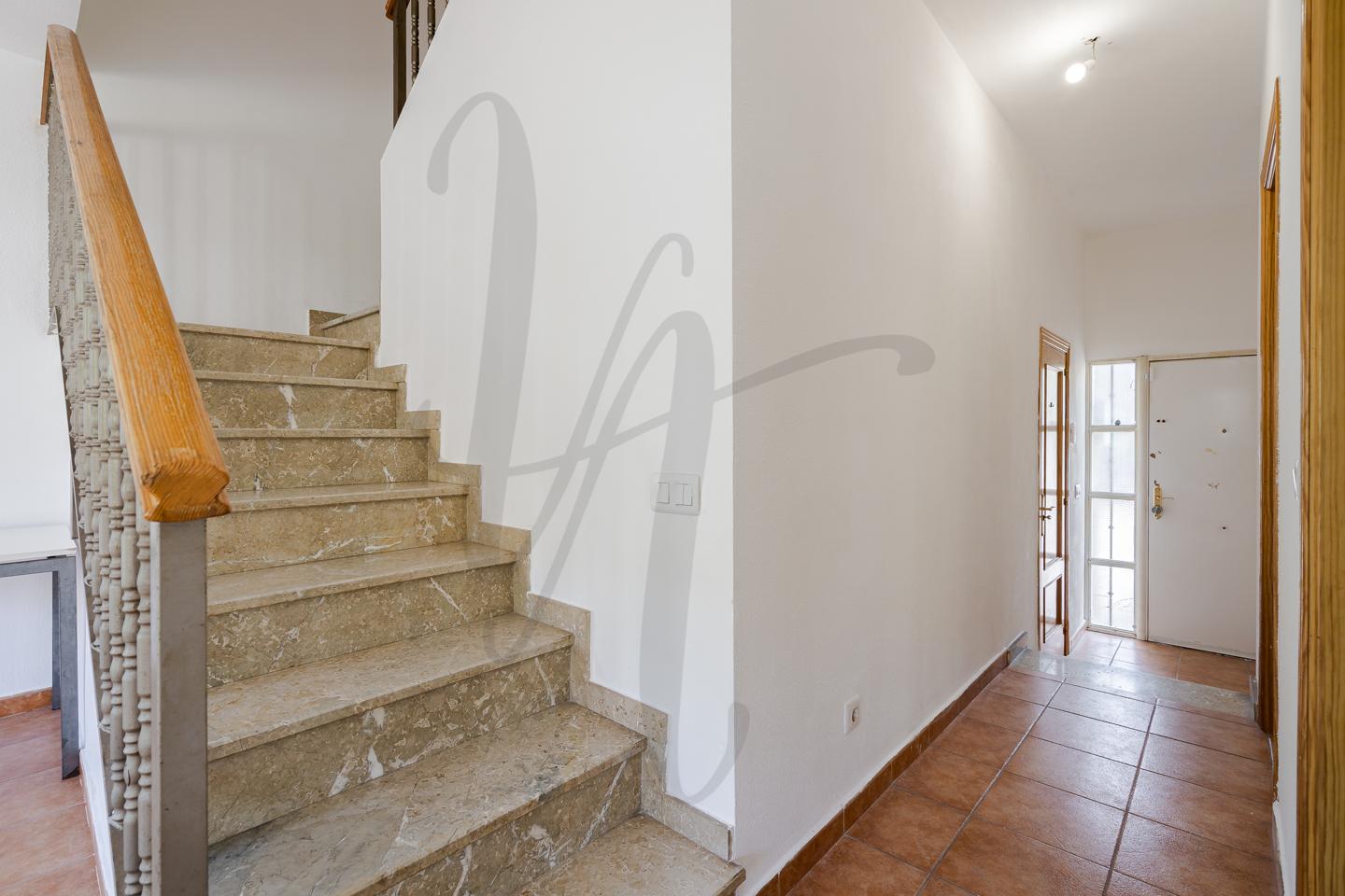 casa-adosada en torrelaguna · calle-avila-28180 249000€