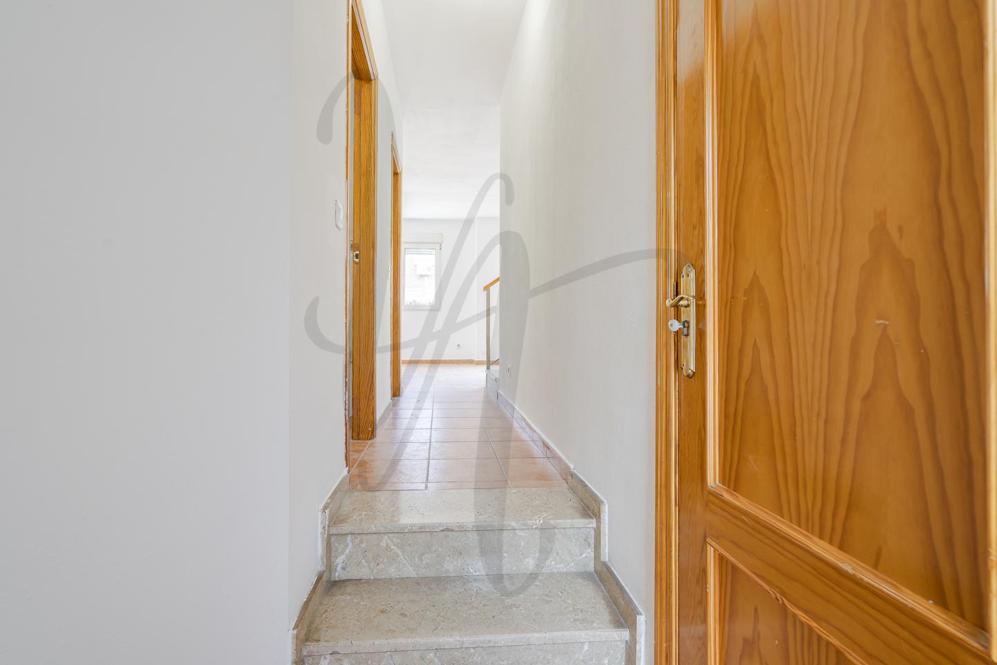 casa-adosada en torrelaguna · calle-avila-28180 249000€