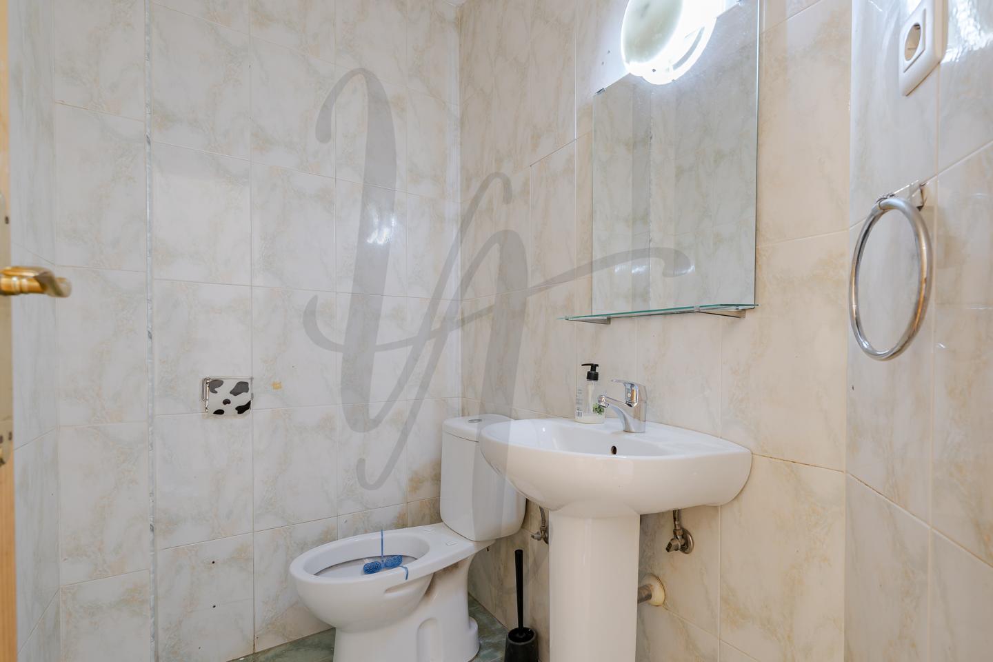 casa-adosada en torrelaguna · calle-avila-28180 249000€