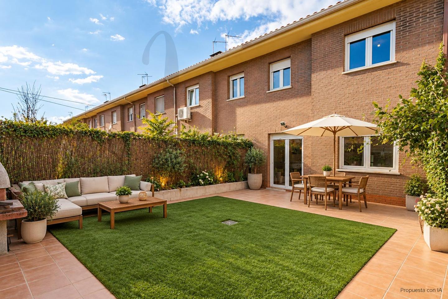 casa-adosada en torrelaguna · calle-avila-28180 249000€