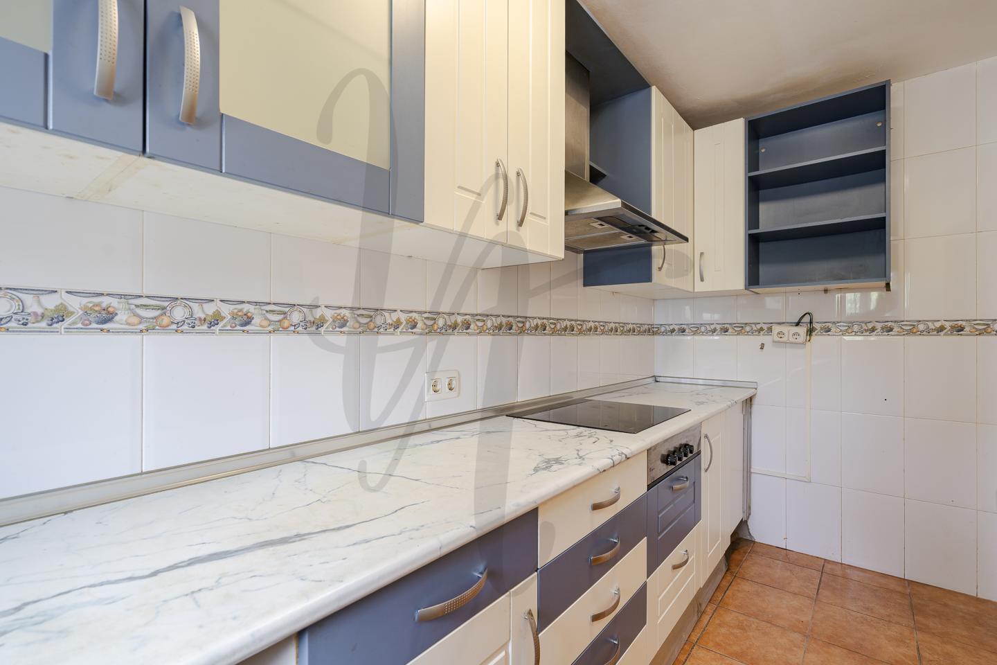 casa-adosada en torrelaguna · calle-avila-28180 249000€