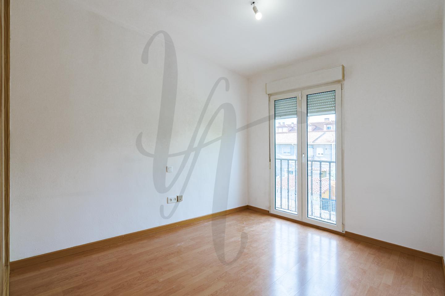 casa-adosada en torrelaguna · calle-avila-28180 249000€