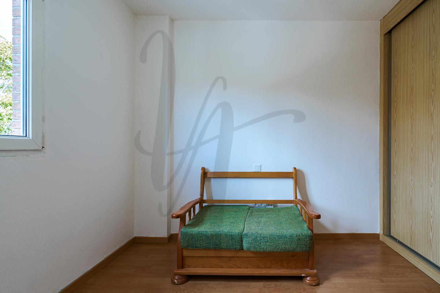 casa-adosada en torrelaguna · calle-avila-28180 249000€