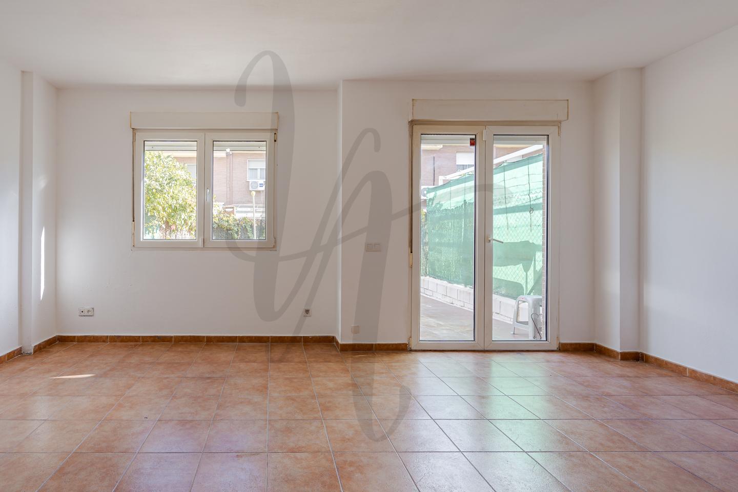 casa-adosada en torrelaguna · calle-avila-28180 249000€