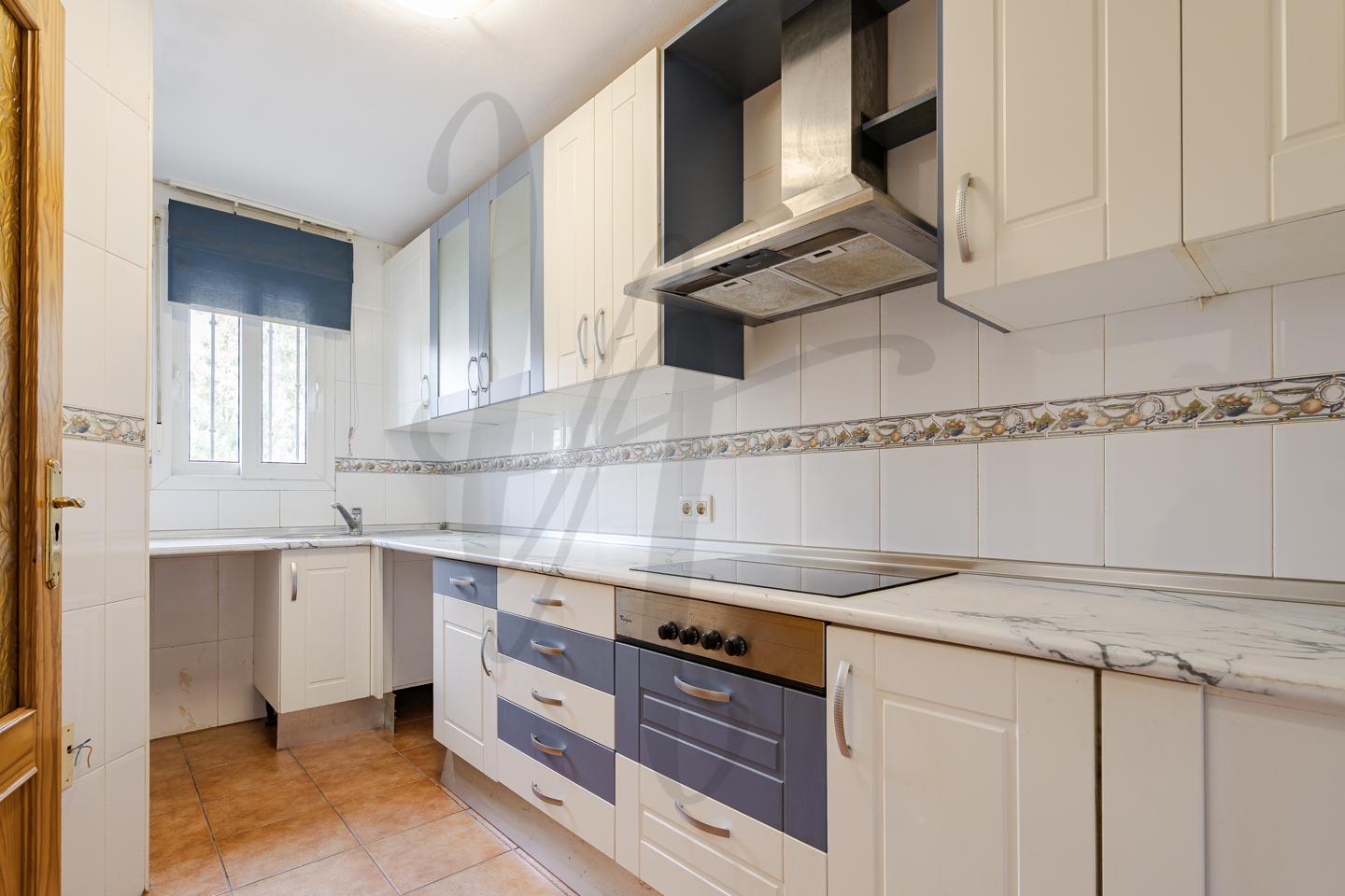 casa-adosada en torrelaguna · calle-avila-28180 249000€