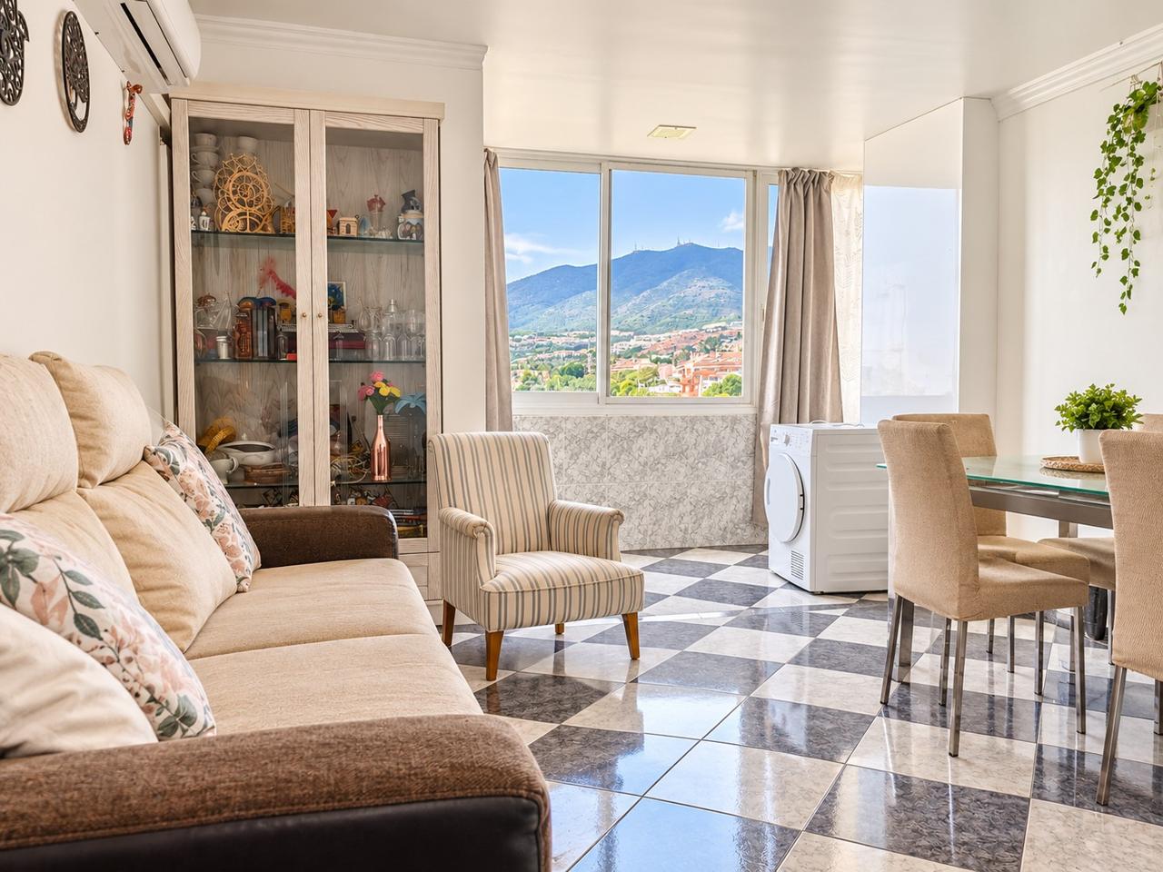 Piso en Calle las Flores, Benalmádena, Málaga de 96 m2