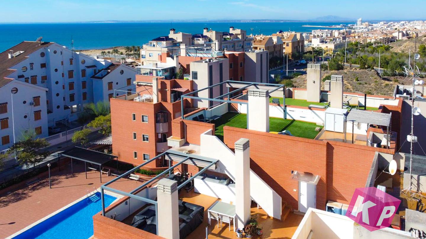 Piso en Avenida Santa Pola, Santa Pola, Alicante de 98 m2