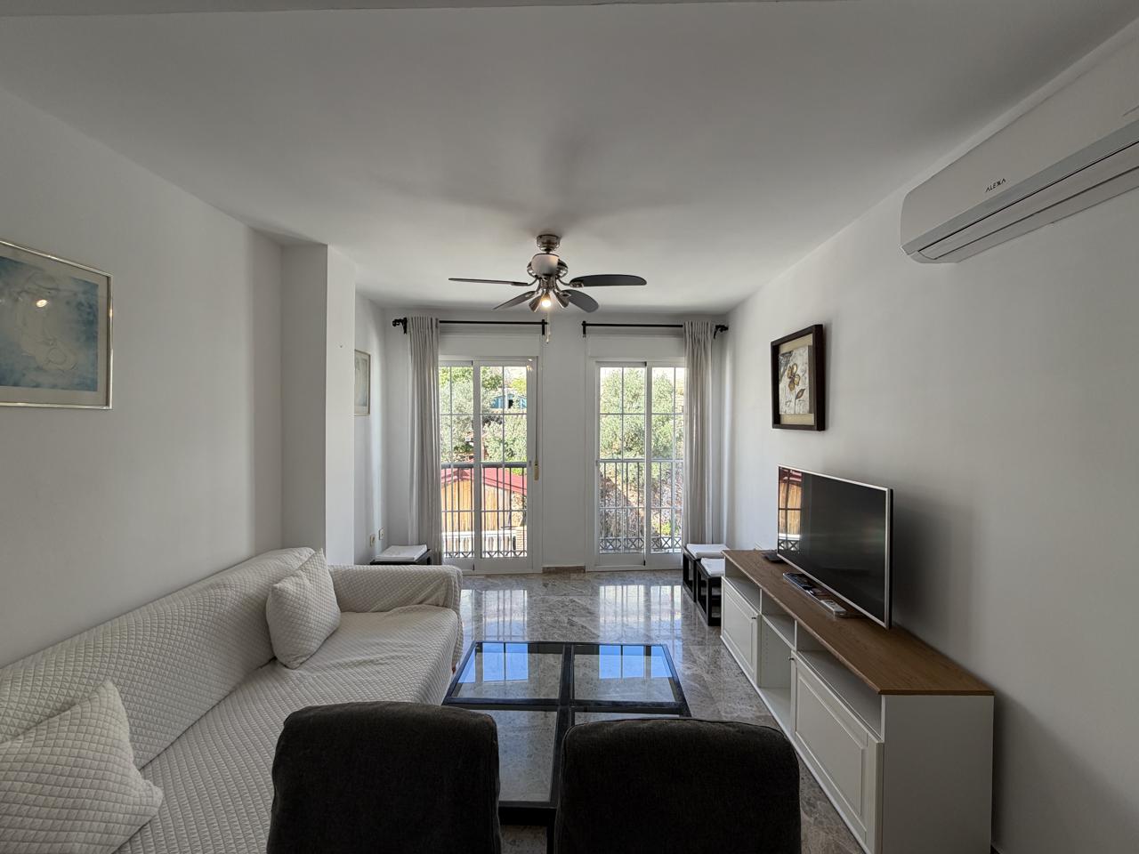 Piso en Calle Biznaga 26, Benalmádena, Málaga de 76 m2