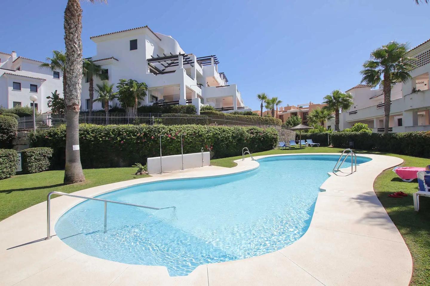 Penthouse in Casares - Image 2
