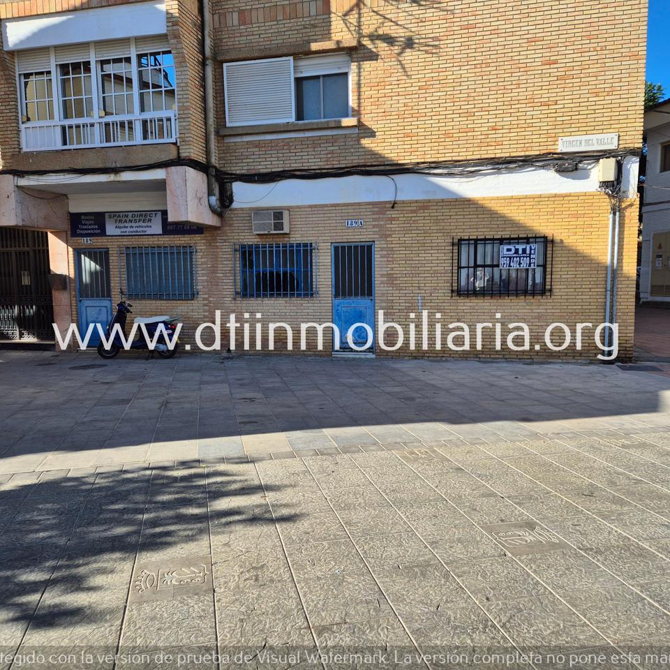 Local en Calle Virgen del Valle, La Palma del Condado, Huelva de 95 m2
