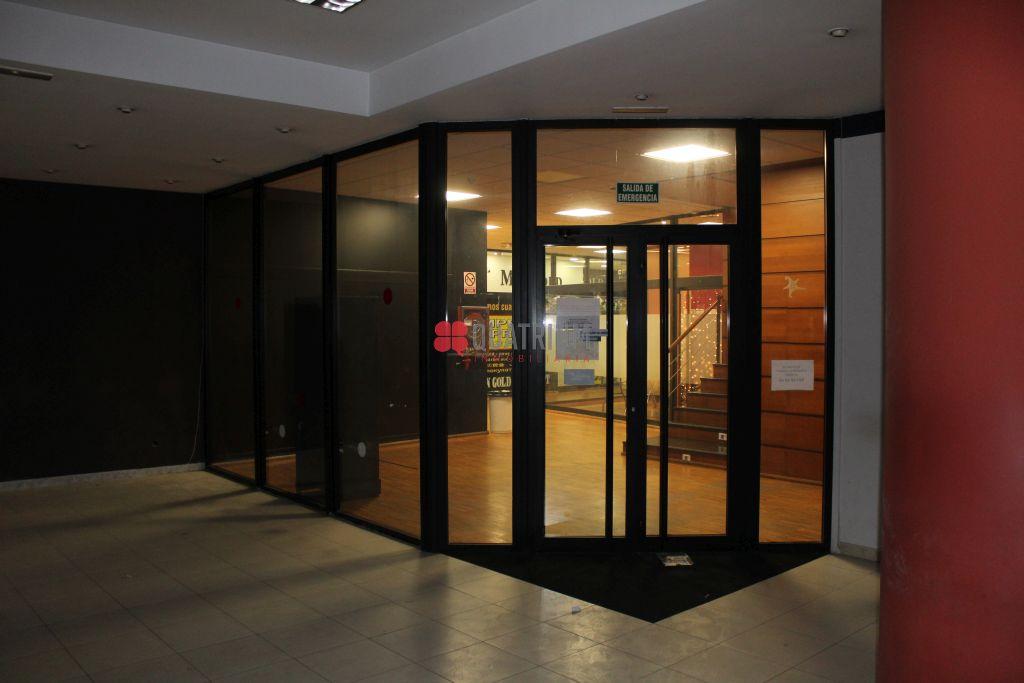 Local en Rúa do Xeneral Pardiñas, Santiago de Compostela, A Coruña de 244 m2