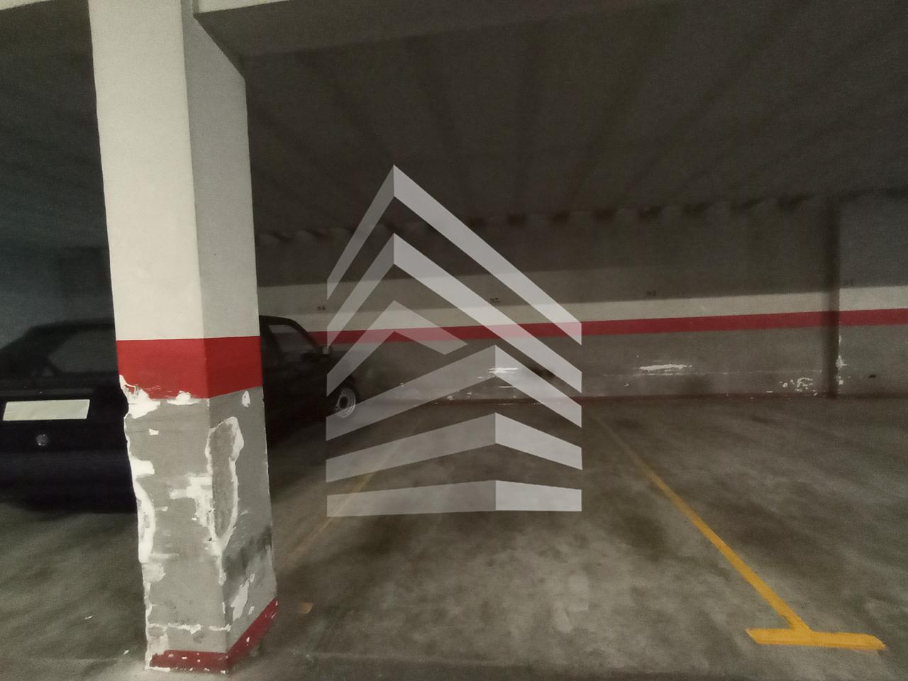 parking en barcelona · carrer-maria-barrientos-08028 16000€