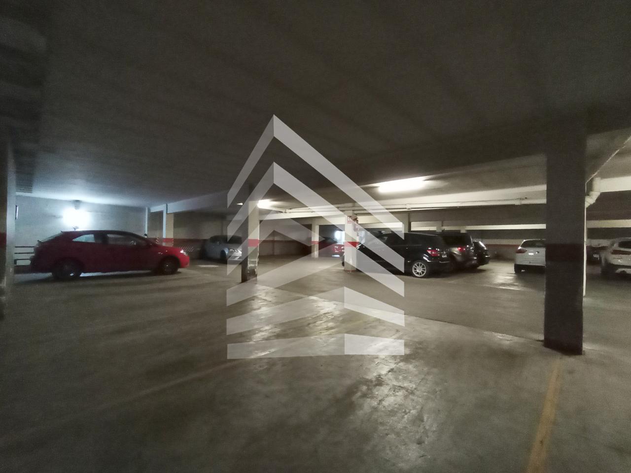 parking en barcelona · carrer-maria-barrientos-08028 16000€
