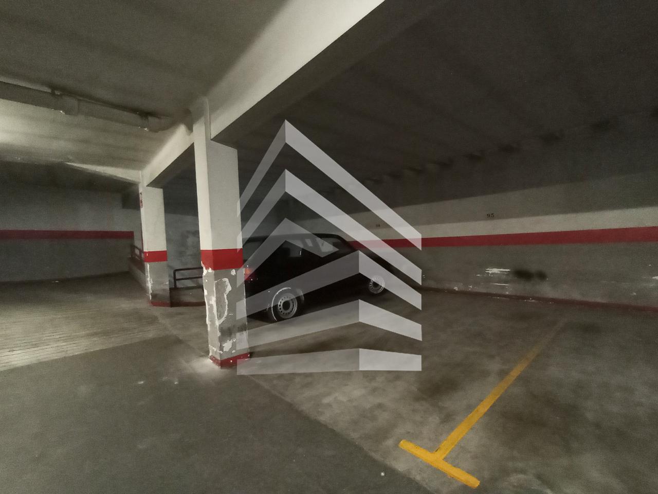 parking en barcelona · carrer-maria-barrientos-08028 16000€