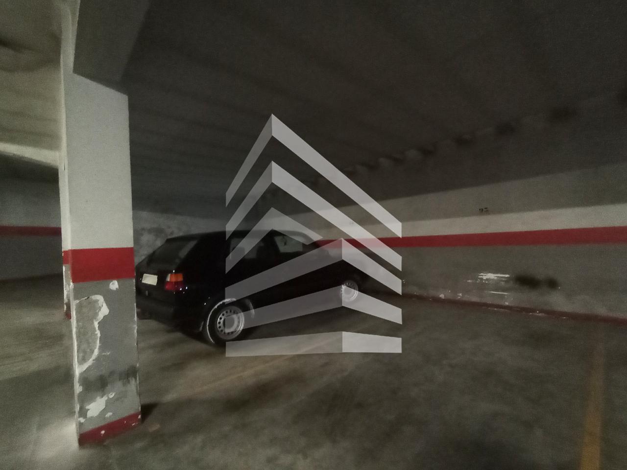parking en barcelona · carrer-maria-barrientos-08028 16000€