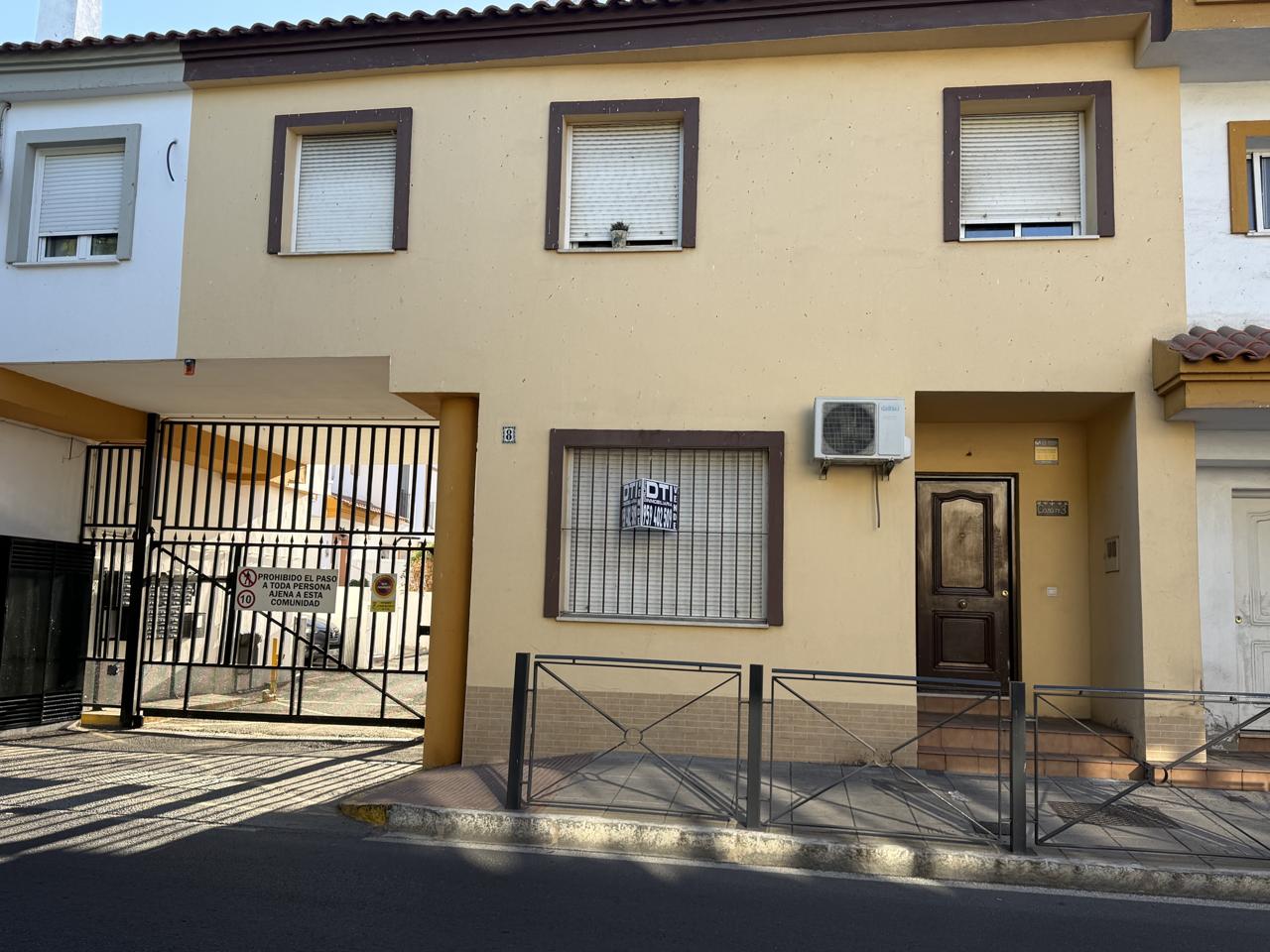 Casa / chalet en Ronda de los Legionarios, La Palma del Condado, Huelva de 115 m2