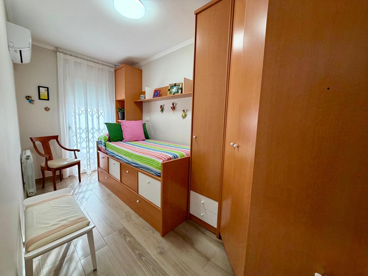 casa--chalet en montcada-i-reixac · pla-d'en-coll 568000€