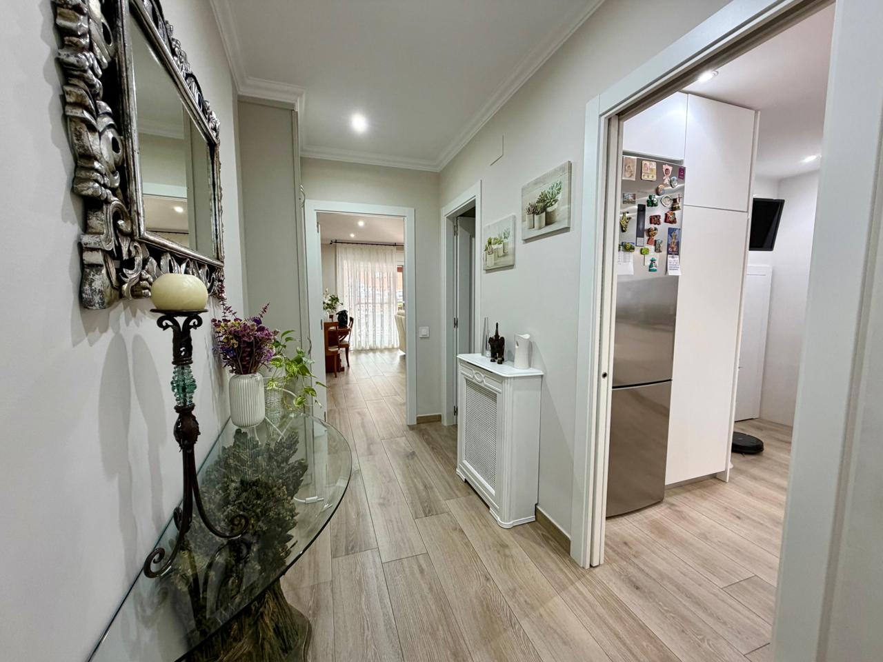 casa--chalet en montcada-i-reixac · pla-d'en-coll 568000€