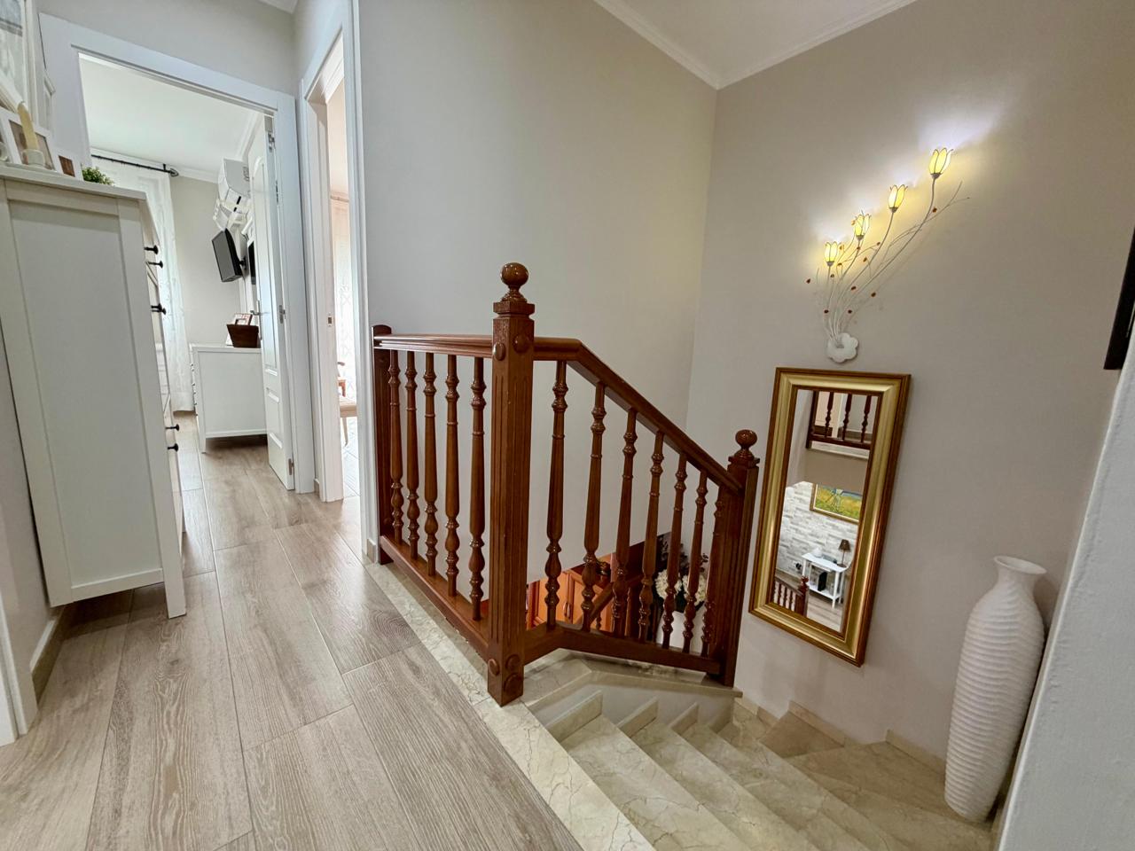casa--chalet en montcada-i-reixac · pla-d'en-coll 568000€