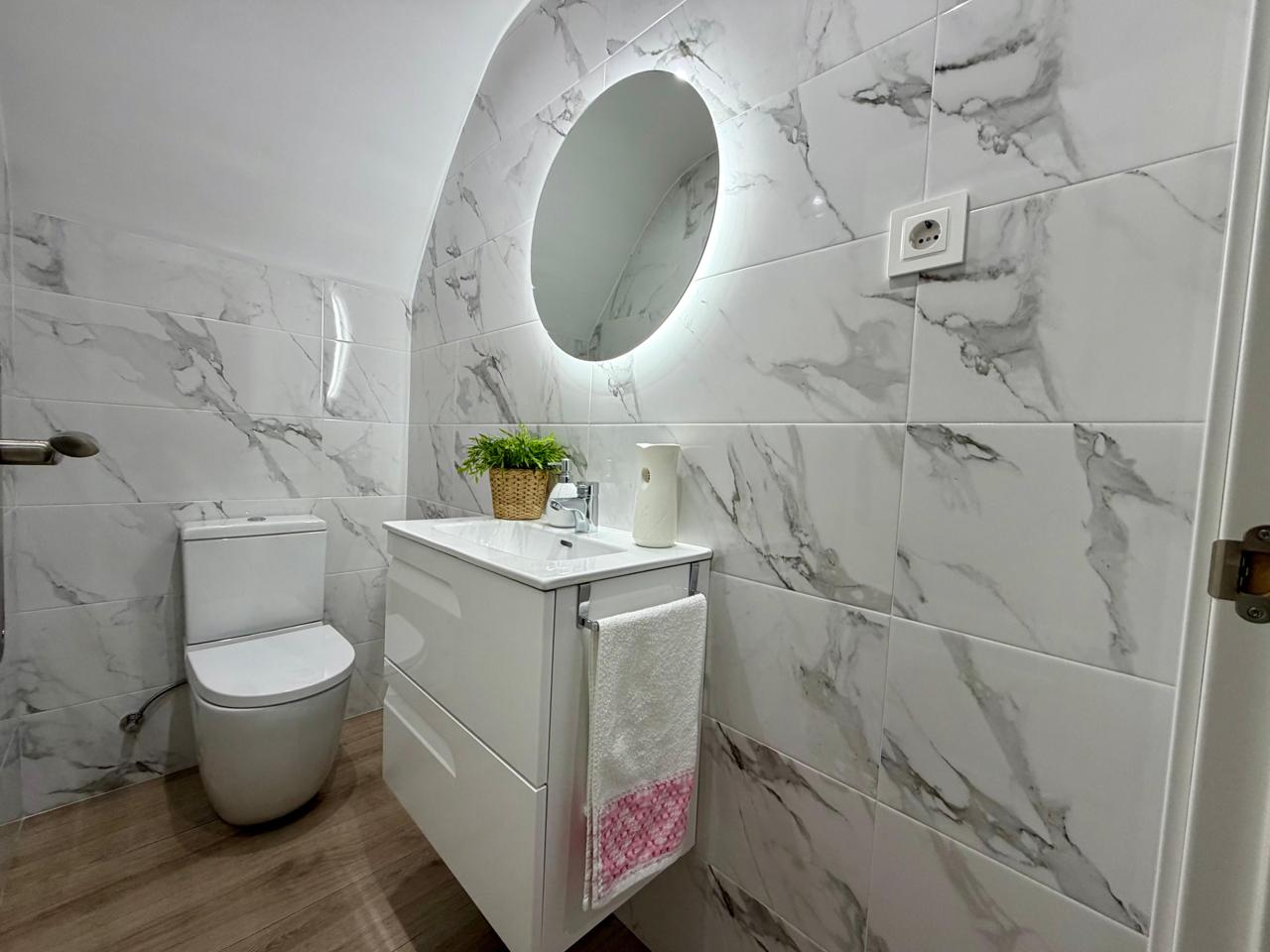 casa--chalet en montcada-i-reixac · pla-d'en-coll 568000€