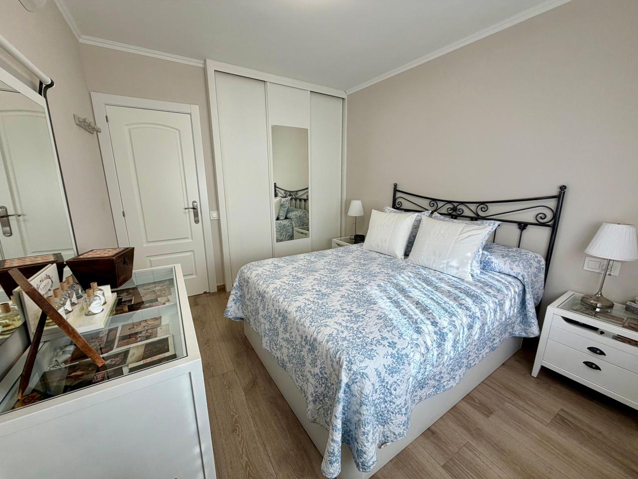 casa--chalet en montcada-i-reixac · pla-d'en-coll 568000€