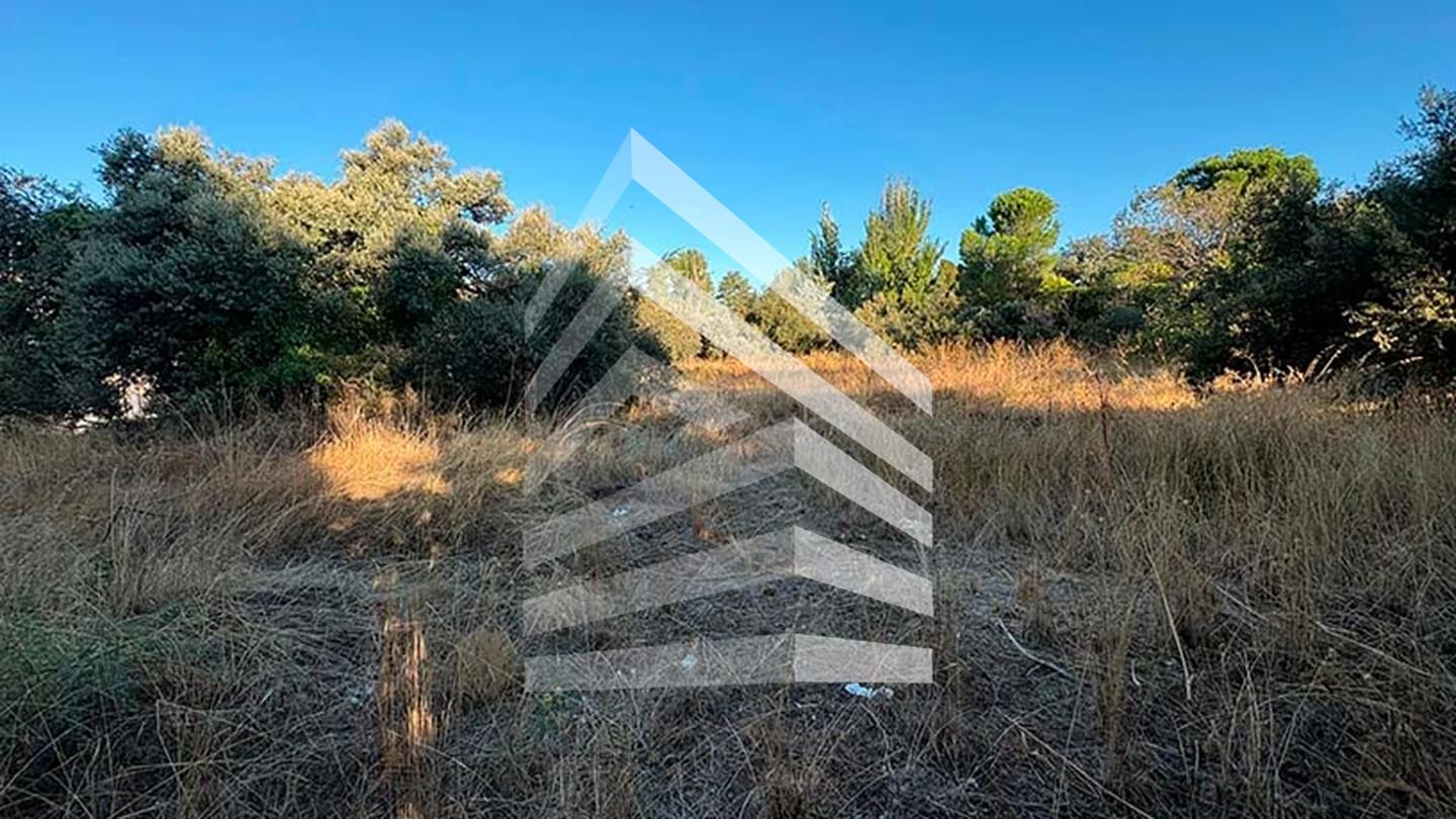 terrenos en madrid · calle-gobelas-28023 1550000€
