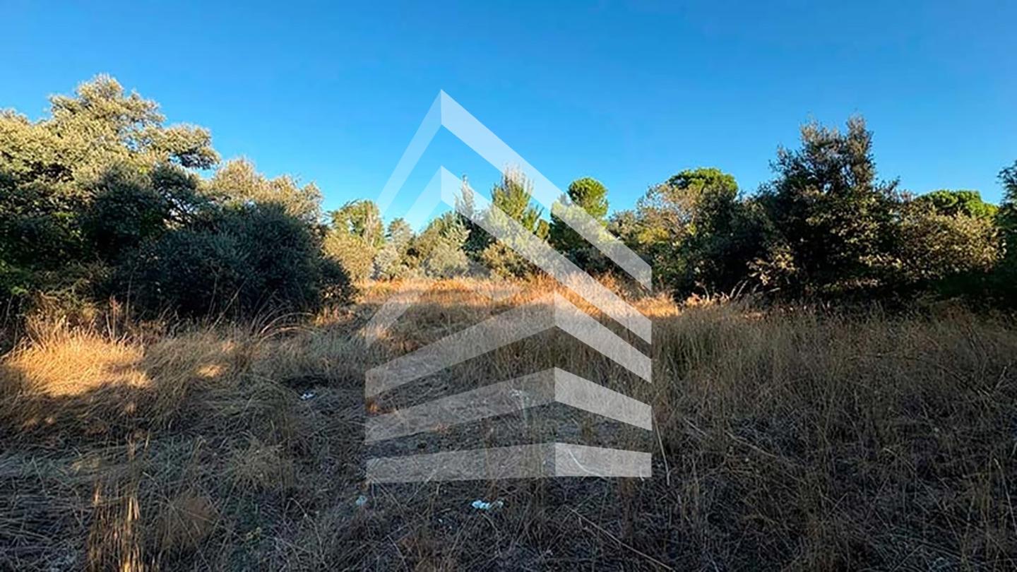 terrenos en madrid · calle-gobelas-28023 1550000€